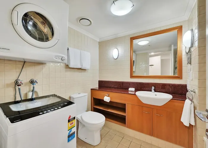 Cosmo Apartment Hotel Brisbane